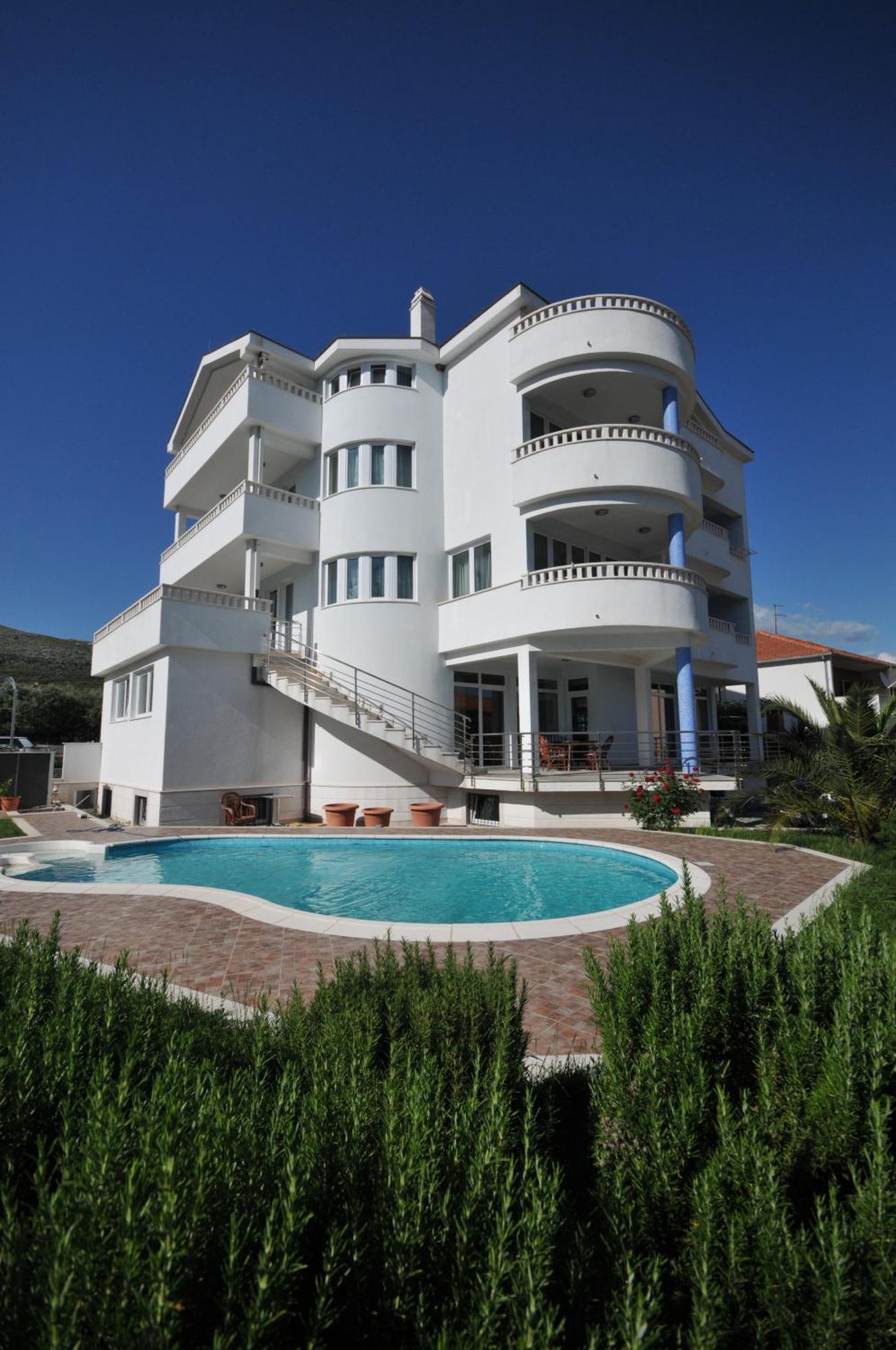 Apartments Villa Lida Trogir Exterior foto